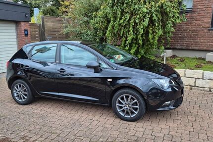Seat Ibiza 79.000 km 7.200 € Velbert 42549