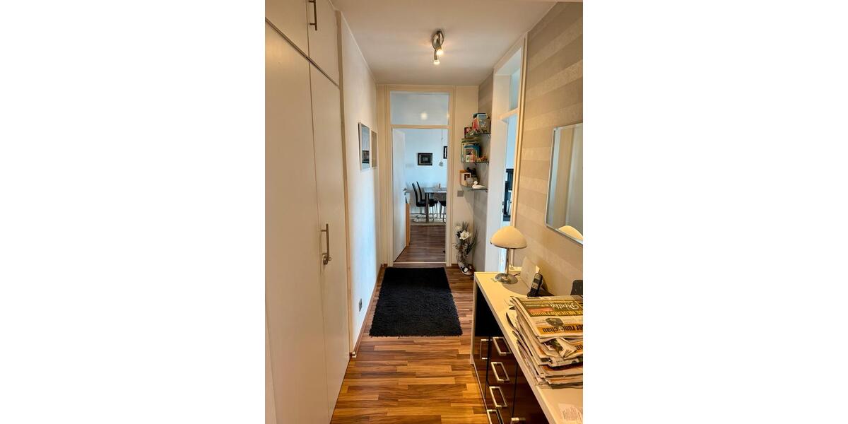 Wohn(t)raum mit einzigartiger Aussicht in Wuppertal 2 zimmer