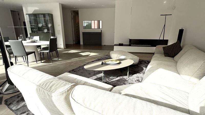 Etagenwohnung Essen Bredeney - 5 Zimmer, 190 m&sup2;, 2.700&euro; | Angebot:25801667