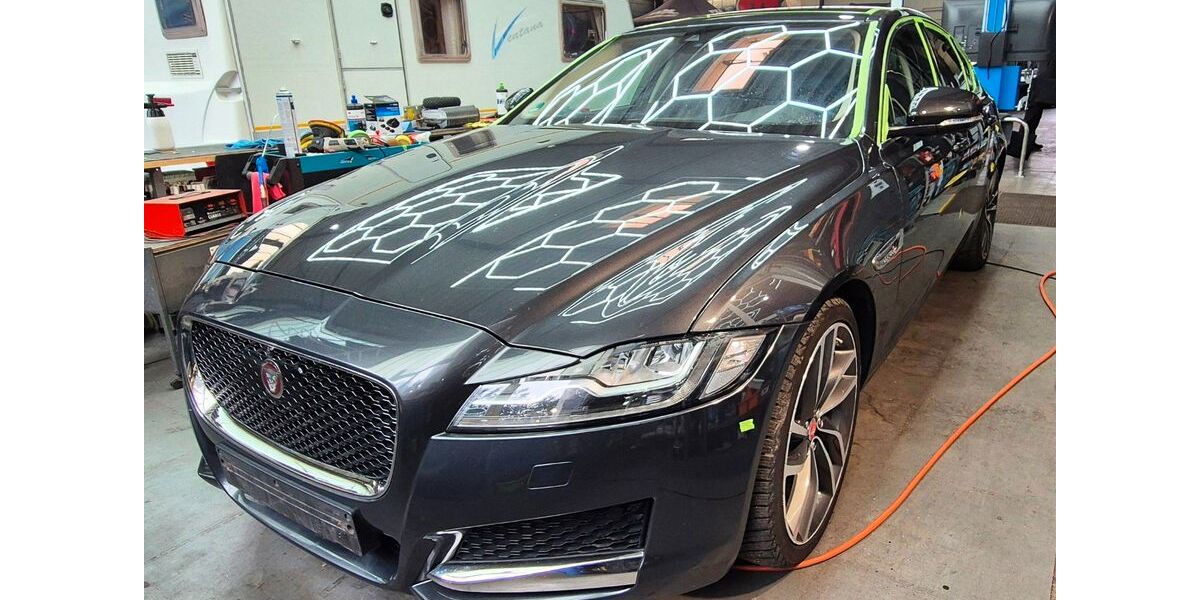 Jaguar XF 113.000 km 26.990 &euro; Recklinghausen 45659