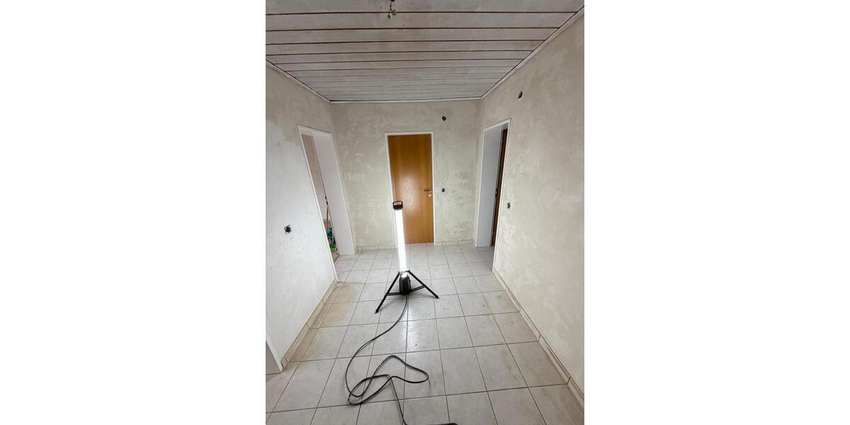 Erdgeschoßwohnung Schwerte - 3 Zimmer, 81 m&sup2;, 250.000&euro; | Angebot:25297046