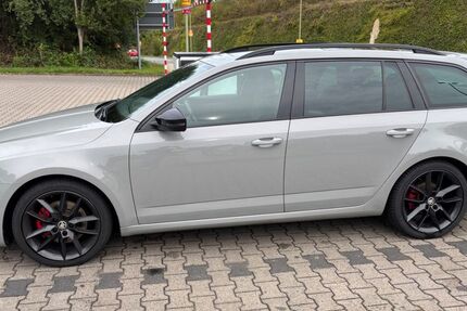 Skoda Octavia 124.000 km 18.900 &euro; Hagen 58097
