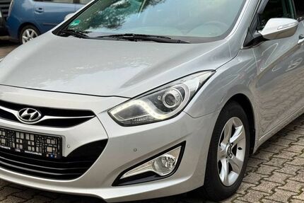 Hyundai i40 182.309 km 7.690 € Dortmund 44149