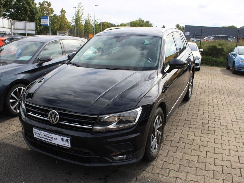 VW Tiguan 91.600 km 21.950 € Mülheim a.d.Ruhr 45472