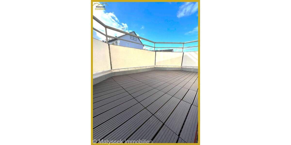 4,5-Zi.Wohnung,Küche,Bad,Gäste WC,Balkon,Keller, zzgl. Garage und 1 Außenstellplatz in DO - KirchhördeLöttringhausen 4 zimmer