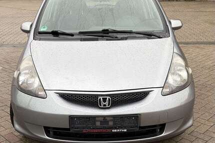 Honda Jazz 121.139 km 2.900 &euro; Herne, Stadt 44625