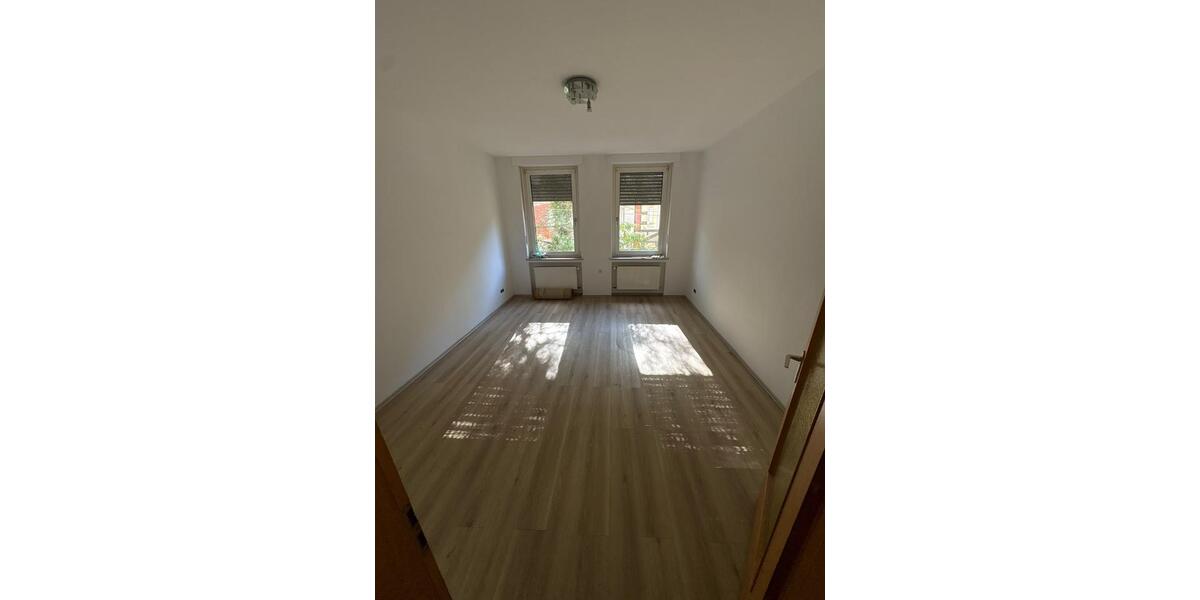 Etagenwohnung Hagen Hagen-Nord - 1 Zimmer, 35 m&sup2;, 260&euro; | Angebot:27604060