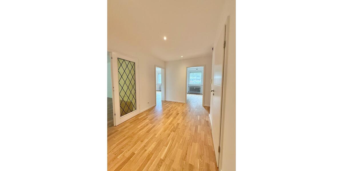 Etagenwohnung Wuppertal Lichtenplatz - 3 Zimmer, 100 m&sup2;, 1.390&euro; | Angebot:26578558