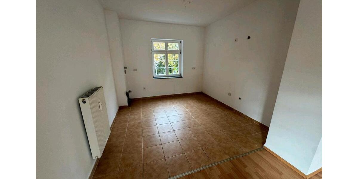 Etagenwohnung Gelsenkirchen Rotthausen - 3 Zimmer, 89 m&sup2;, 860&euro; | Angebot:25780019