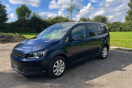 VW Touran 167.300 km 5.750 € Herne 44627