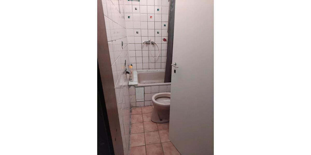 Dachgeschoßwohnung Bochum Bochum-Mitte - 3 Zimmer, 47 m&sup2;, 550&euro; | Angebot:25751677