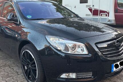 Opel Insignia 64.800 km 10.950 € Essen 45134