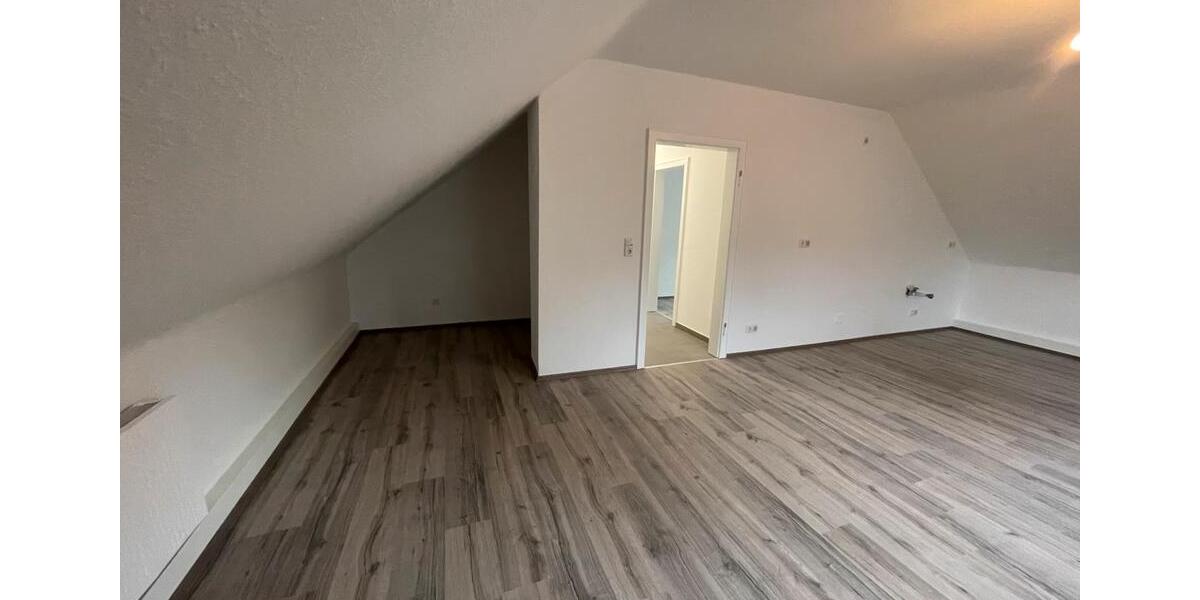 Dachgeschoßwohnung Herne Eickel - 2 Zimmer, 39 m&sup2;, 390&euro; | Angebot:26482661