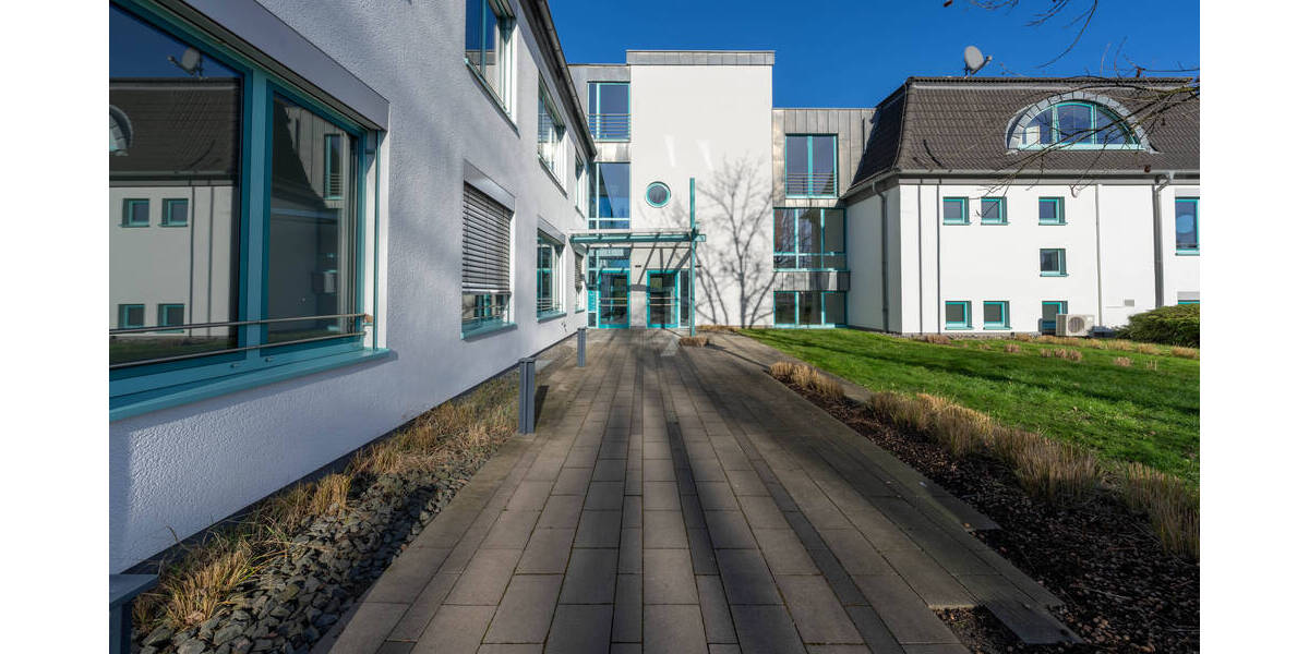 Gewerbeobjekt Lünen Brambauer - 3 Zimmer, 250 m&sup2;, 2.402&euro; | Angebot:23958187