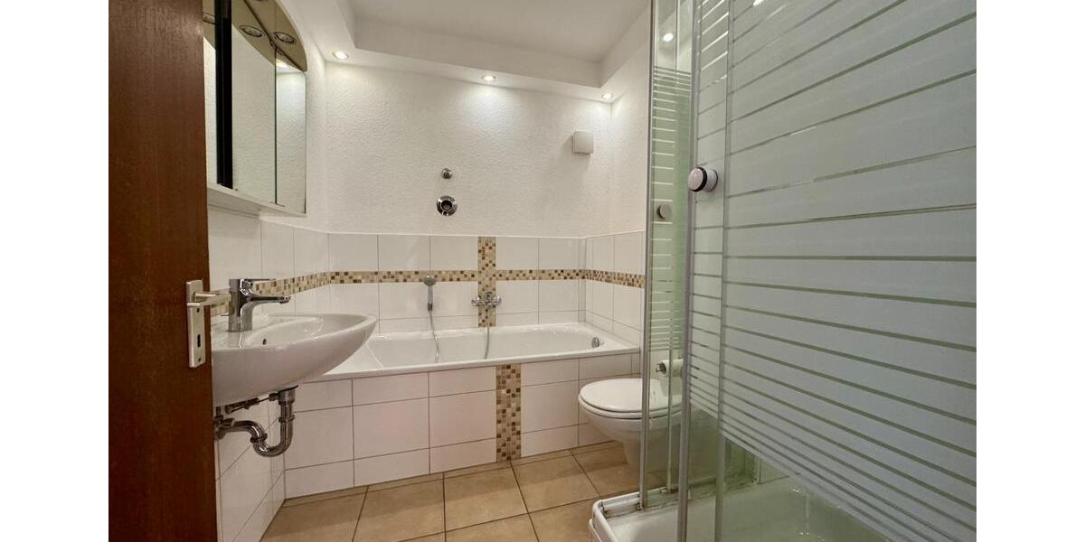 Dachgeschoßwohnung Dortmund Hombruch - 2 Zimmer, 73 m&sup2;, 660&euro; | Angebot:25721896