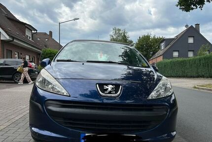Peugeot 207 166.000 km 1.900 &euro; Recklinghausen 45663