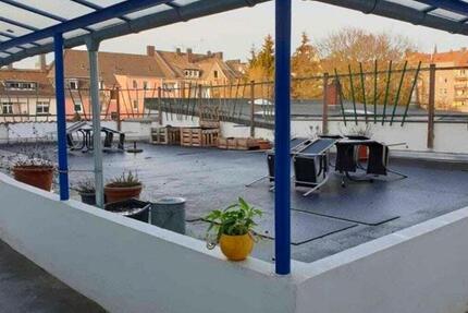 Modern sanierte 3-Zimmer-Wohnung mit allgemeiner Dachterrasse 3 zimmer