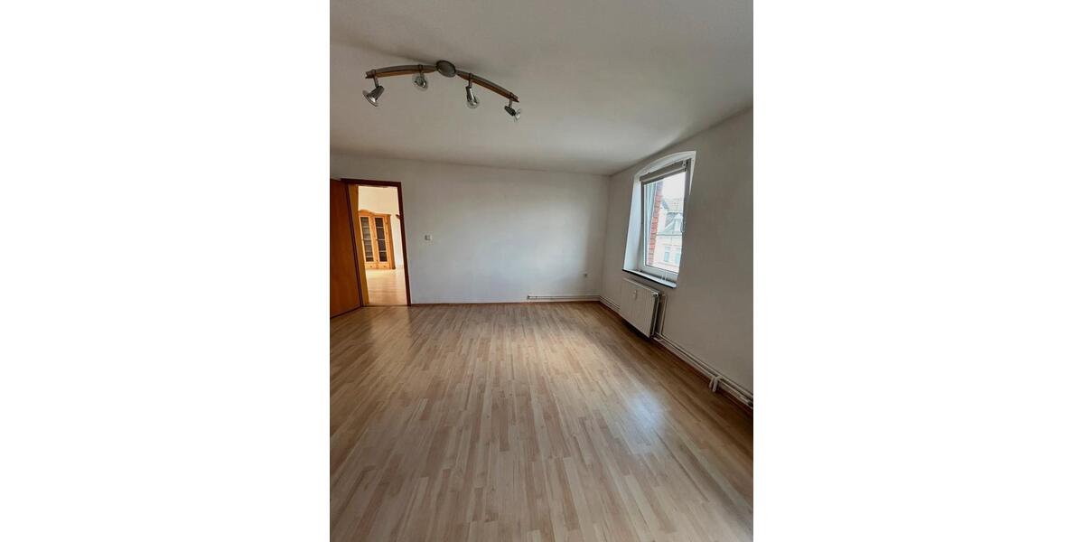 Dachgeschoßwohnung Schwelm - 5 Zimmer, 112 m&sup2;, 670&euro; | Angebot:27542043