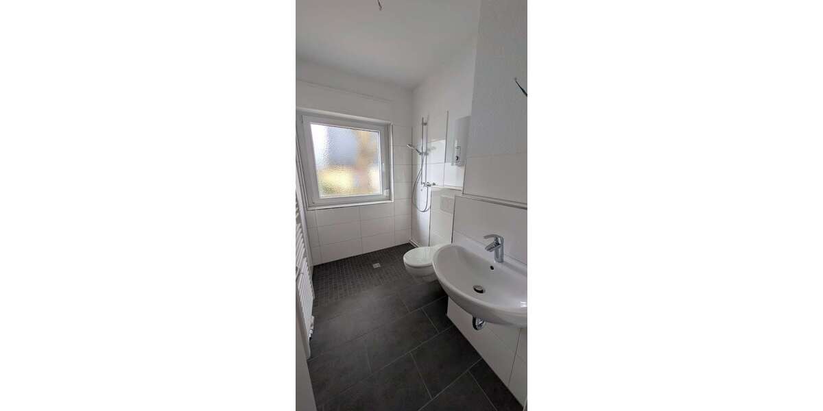 Etagenwohnung Oberhausen Lirich - 2 Zimmer, 51 m&sup2;, 423&euro; | Angebot:27162320