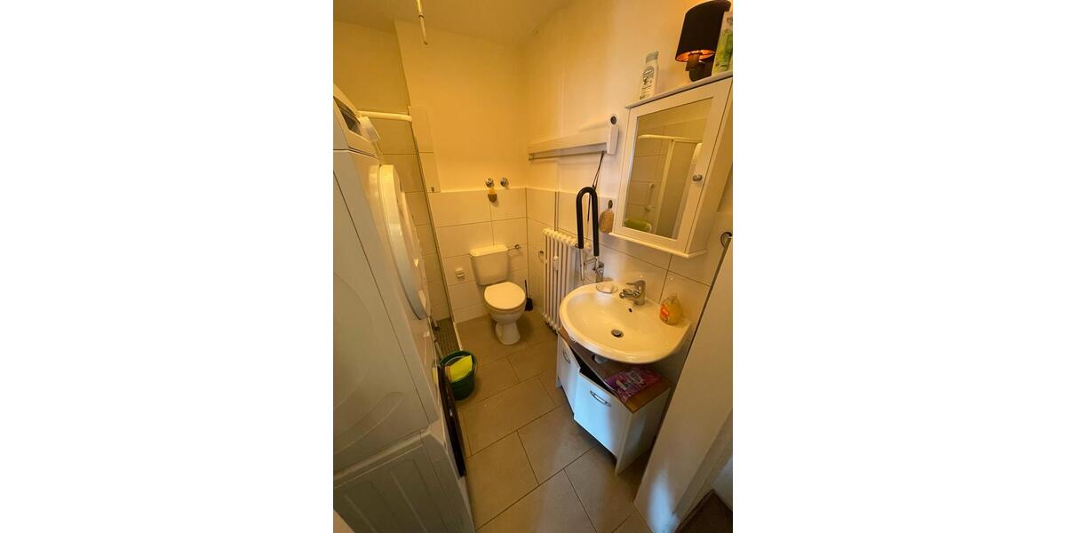 Einfamilienhaus Mülheim an der Ruhr - 2 Zimmer, 38 m&sup2;, 400&euro; | Angebot:25649461