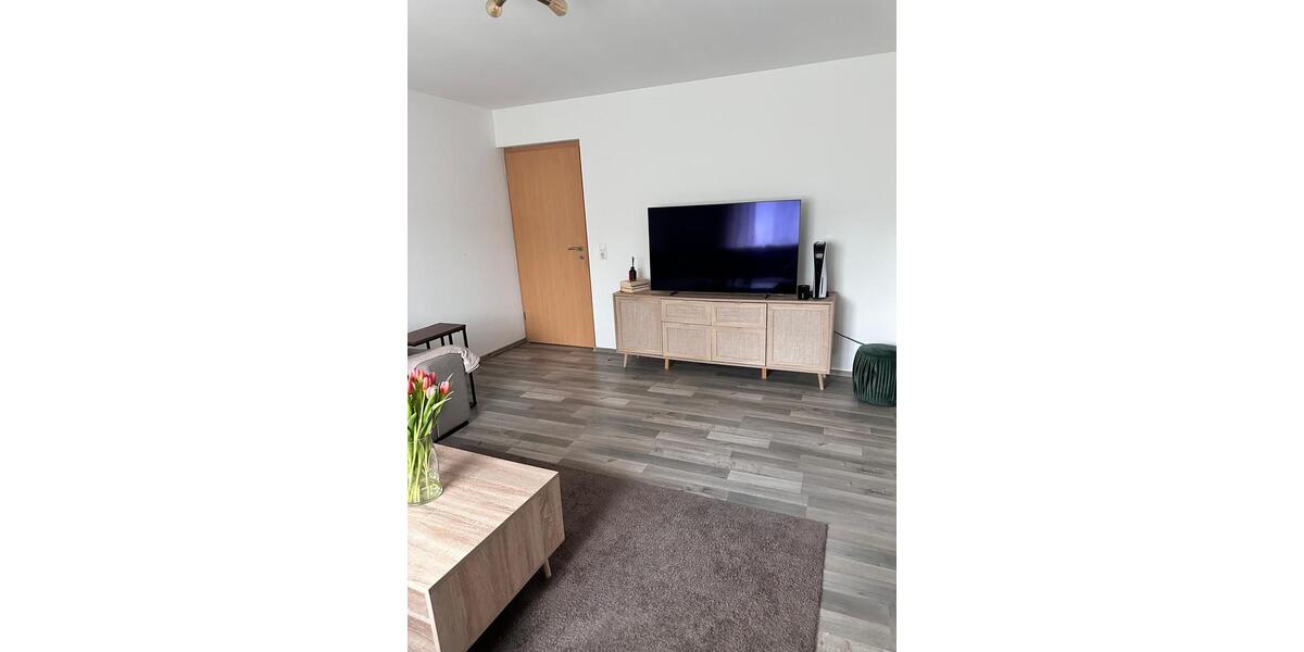 Dachgeschoßwohnung Gelsenkirchen Gelsenkirchen-Mitte - 3 Zimmer, 90 m&sup2;, 700&euro; | Angebot:25148840