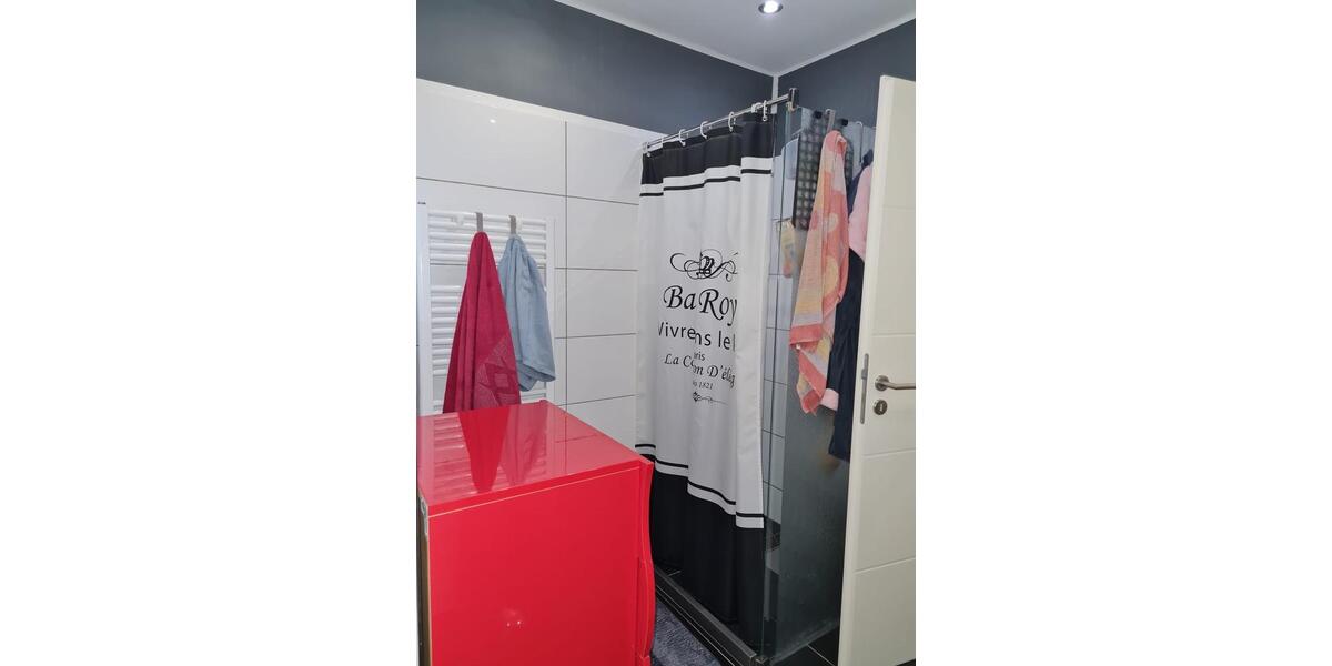 Hochparterre Hagen Hagen-Mitte - 3 Zimmer, 81 m&sup2;, 165.000&euro; | Angebot:27191527