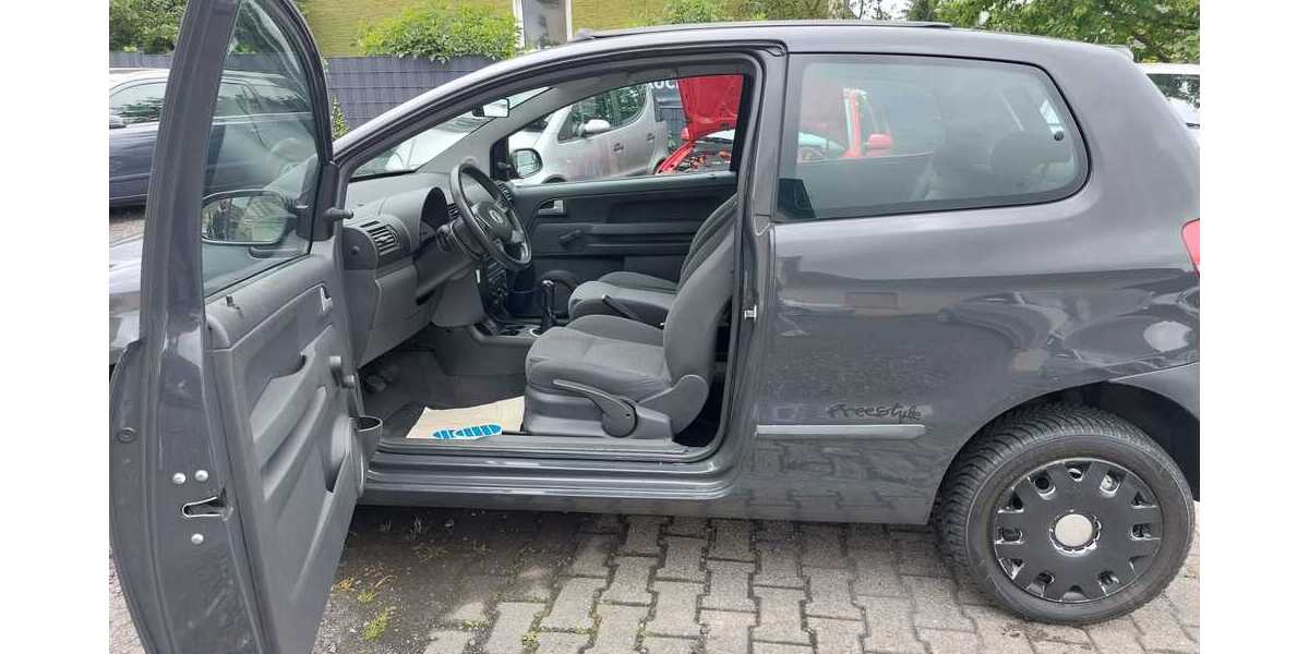 VW Fox 1.2 196.000 km 1.000 &euro; Witten 58454