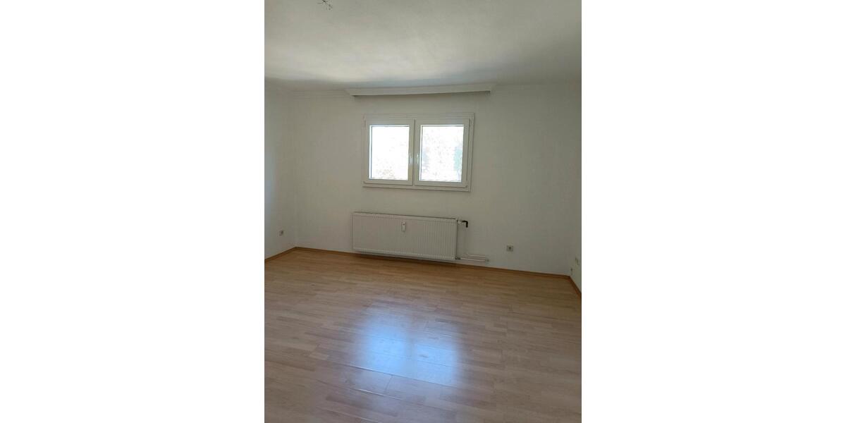 Etagenwohnung Bochum Altenbochum - 3 Zimmer, 83 m&sup2;, 720&euro; | Angebot:26409247