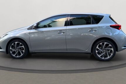 Toyota Auris 29.999 km 13.999 &euro; Essen 45147