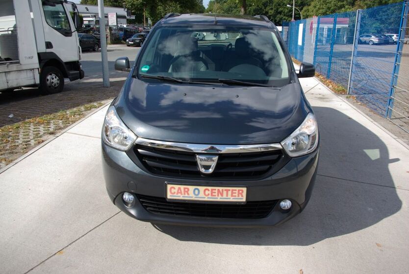 Dacia Lodgy 117.000 km 7.900 € Bottrop 46242