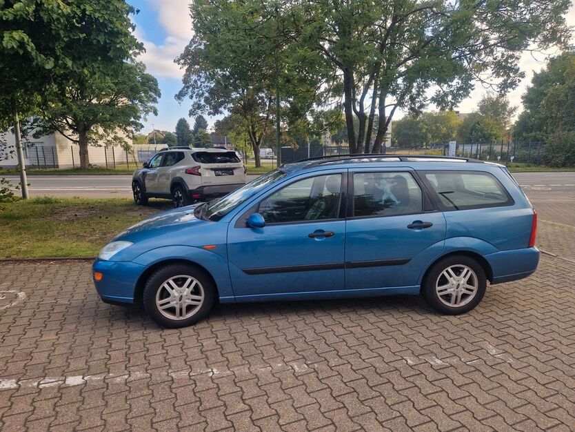 Ford Focus 174.000 km 1.350 € Bochum 44805