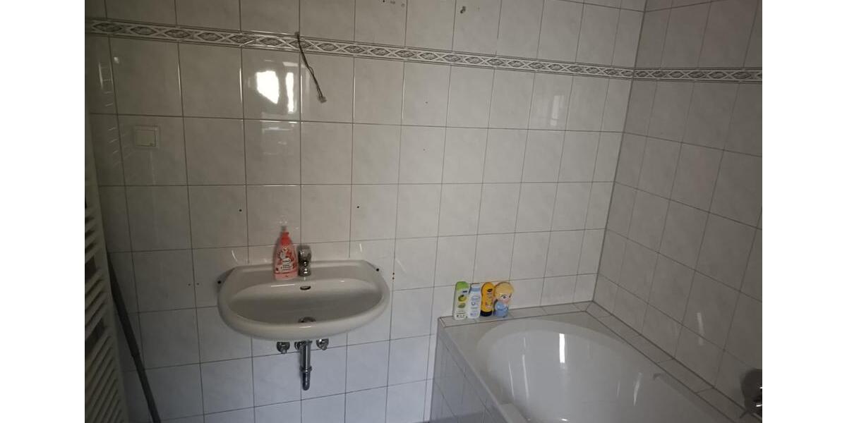 Erdgeschoßwohnung Bochum Bochum-Mitte - 3.5 Zimmer, 82 m&sup2;, 900&euro; | Angebot:27580962