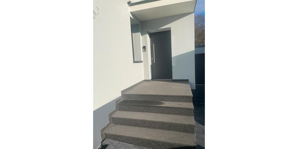 Doppelhaushälfte Essen Stadtbezirk VIII - 5 Zimmer, 140 m&sup2;, 2.700&euro; | Angebot:27552988