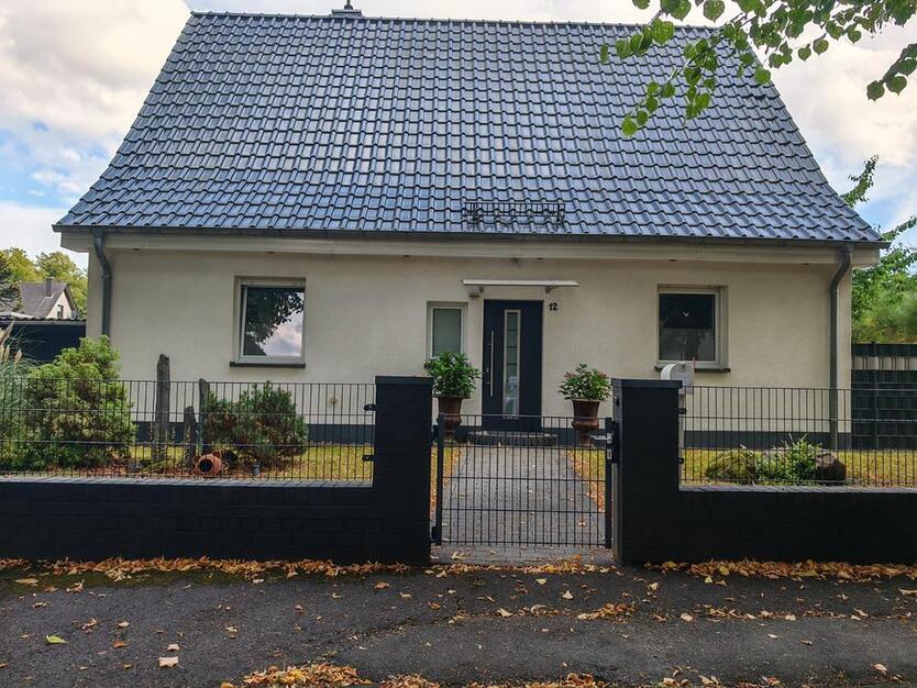 Einfamilienhaus freistehend