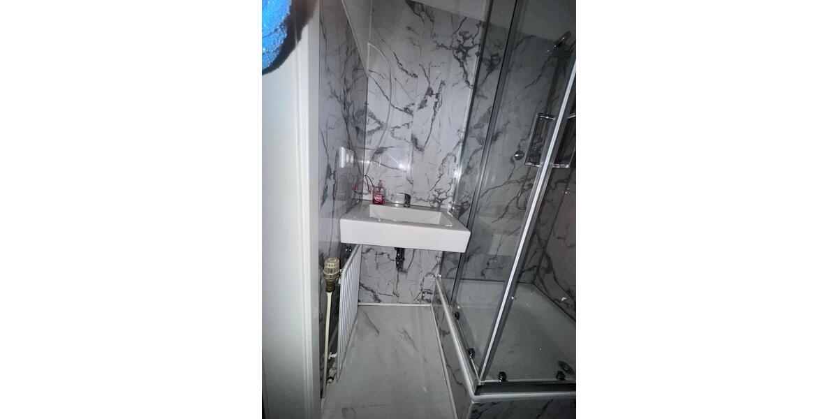 Modernisierte 2 Zimmer Wohnung in sehr zentraler Lage ab 01.02.2026 frei 2 zimmer