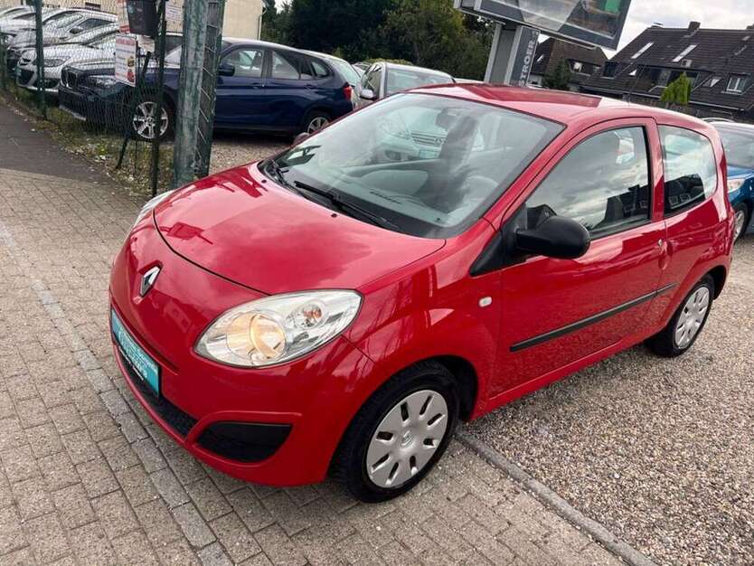 Renault Twingo 140.000 km 1.999 € Essen 45147