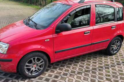 Fiat Panda 116.000 km 2.800 € Duisburg 47053