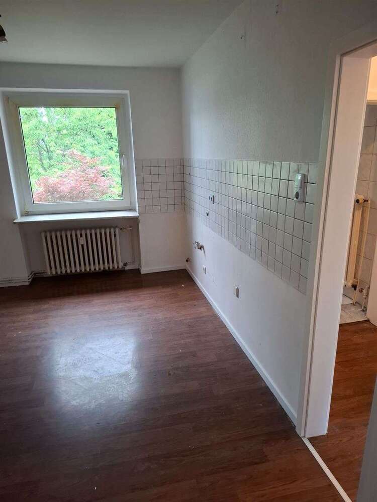 Wohnung zum Mieten in Oberhausen 340 € 51 m²