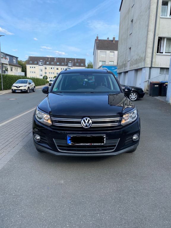 VW Tiguan 175.000 km 11.800 € Velbert 42553