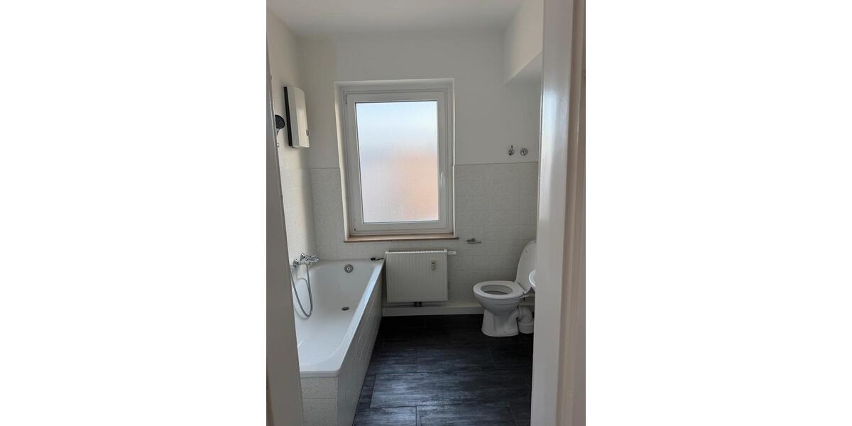 Etagenwohnung Essen Stadtkern - 2 Zimmer, 42 m&sup2;, 493&euro; | Angebot:25714463