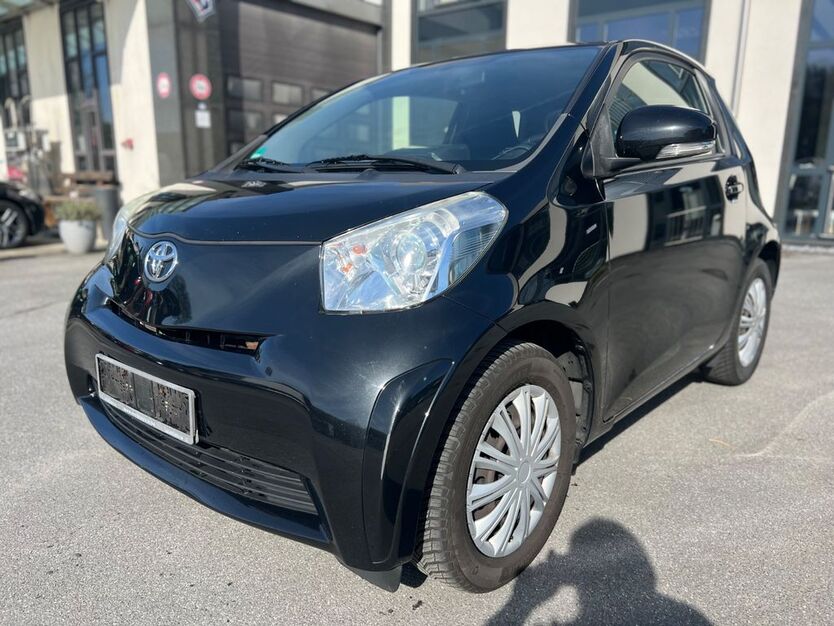 Toyota IQ 152.000 km 4.900 € Wuppertal 42111