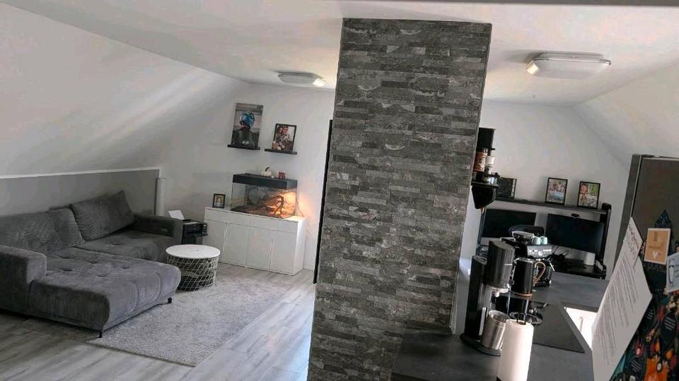 Dachgeschoßwohnung Dortmund Brackel - 3.5 Zimmer, 95 m&sup2;, 1.300&euro; | Angebot:26432429