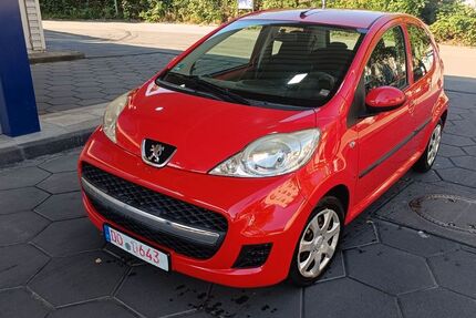 Peugeot 107 87.000 km 4.199 € Dortmund 44147