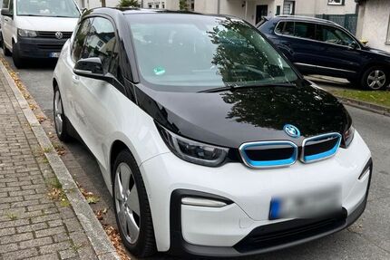 BMW i3 95.000 km 14.200 € Essen 45308