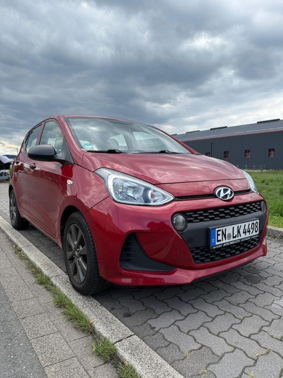 i10