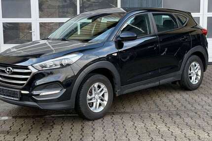 Hyundai TUCSON 140.000 km 9.900 &euro; Mülheim an der Ruhr 45473