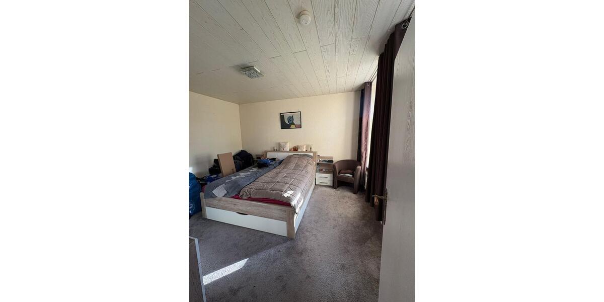 Einfamilienhaus Gelsenkirchen Gelsenkirchen-Mitte - 5 Zimmer, 132 m&sup2;, 950&euro; | Angebot:25646876