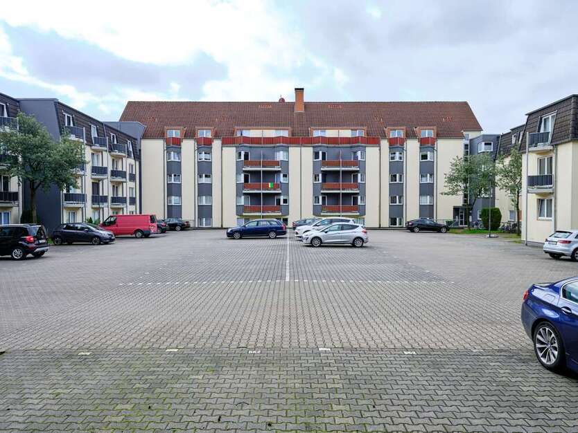 Wohnung zum Kaufen in Bochum 62.900 € 25.73 m²