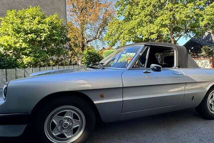 Alfa Romeo Spider 217.226 km 16.500 € Mülheim an der Ruhr 45468