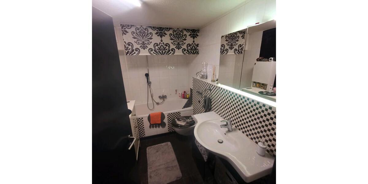 Schöne 2,5 Raum Wohnung mit Terrasse 2 zimmer